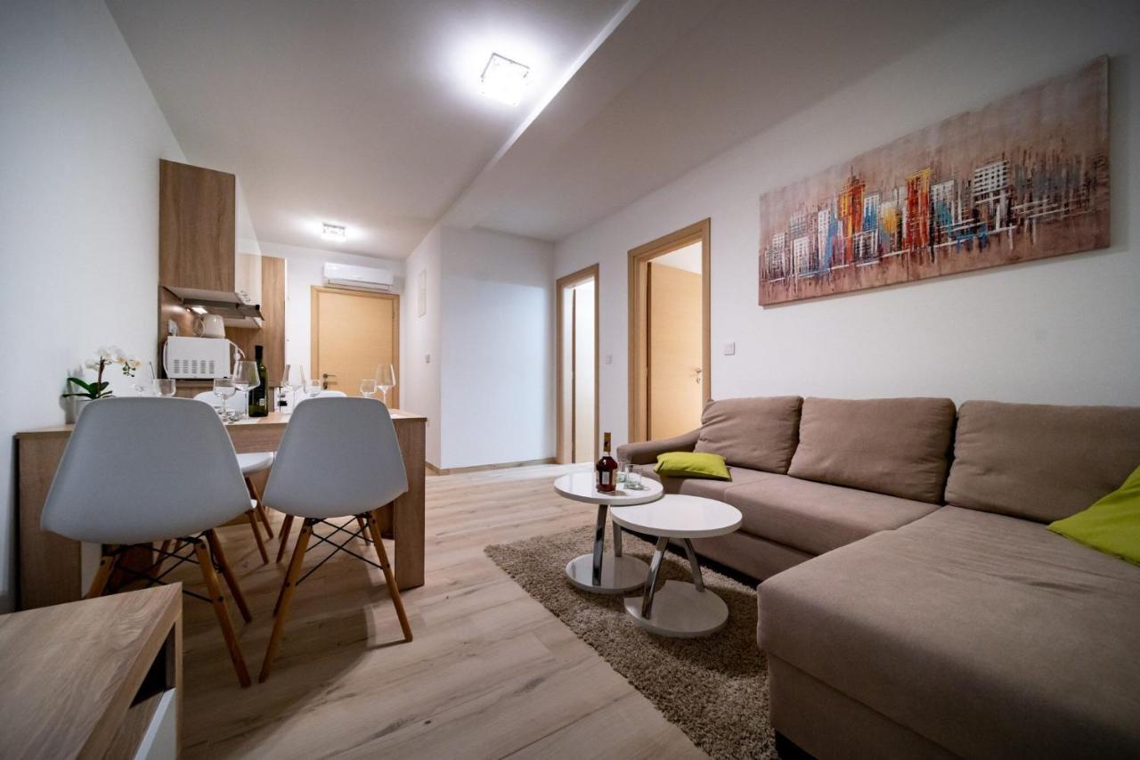 Apartments Arbis Lopar Exterior photo